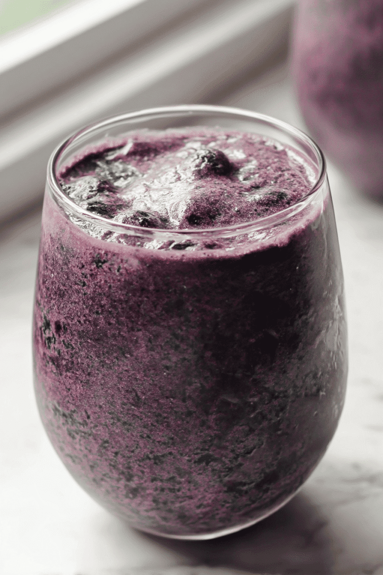 Blueberry Kale Smoothie 2.Png