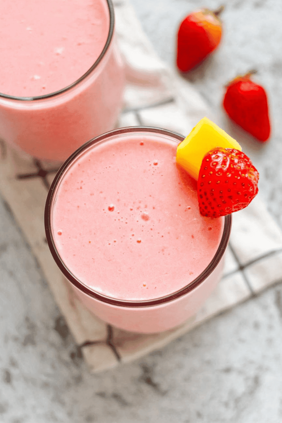 Healthy And Creamy Strawberry Mango Smoothie Recipe Made Easy 10 Strawberry Mango Smoothie