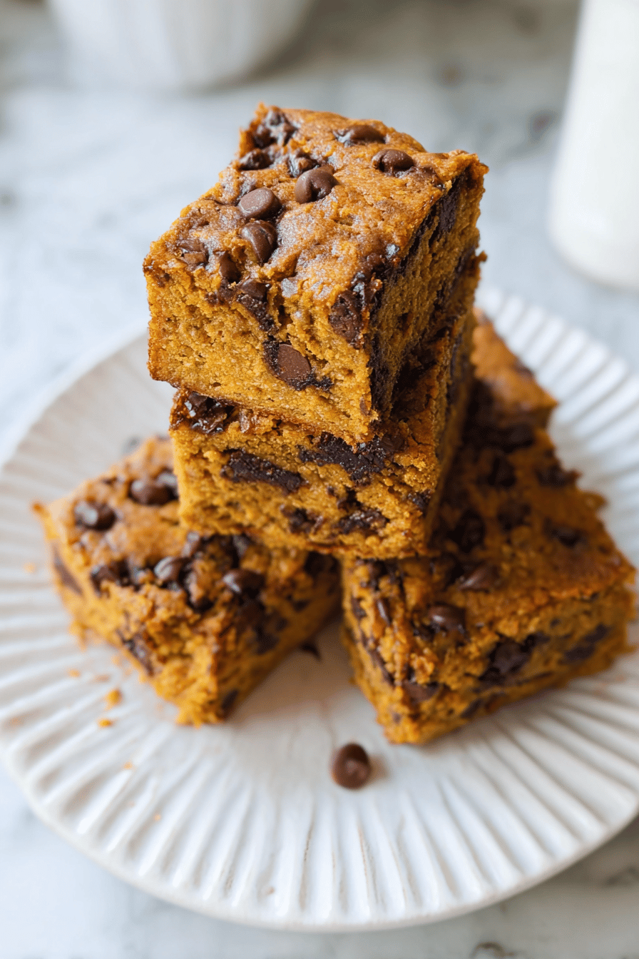 Pumpkin Chocolate Chip Bars