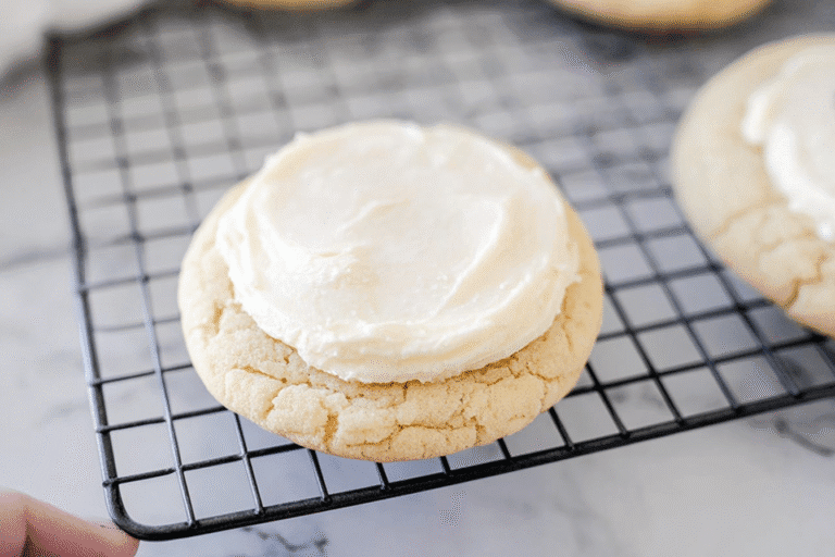 Crumbl Vanilla Sugar Cookie 93.Png